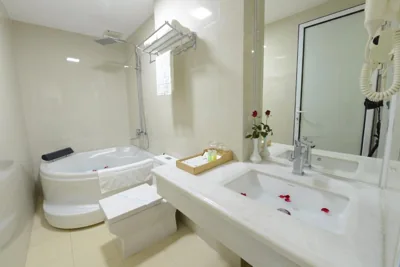 Blue Hanoi Inn Hotel – Photos 15